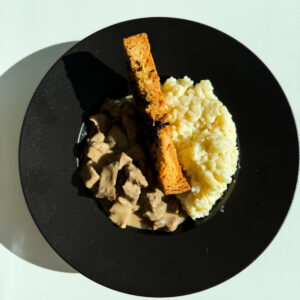 Strogonoff con arroz cremoso